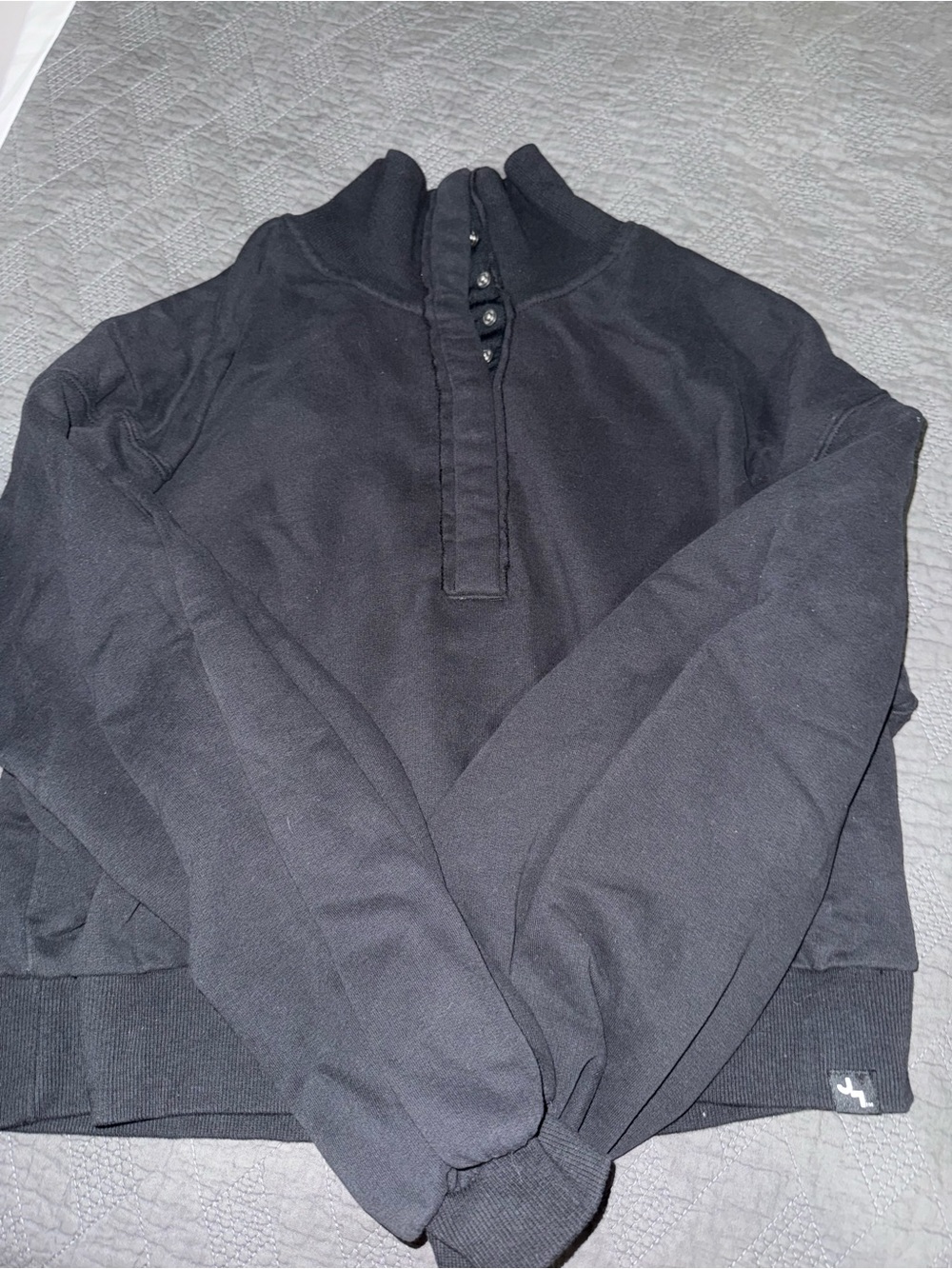 JoyLab Black Snap Neck Balloon Sleeve Pullover Sweatshirt Size Medium